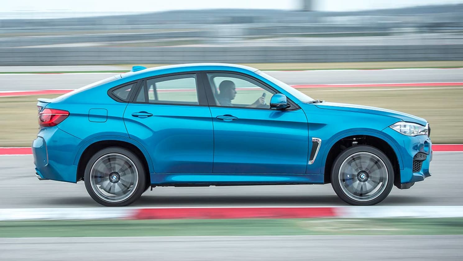 2015 BMW X6 M at COTA
